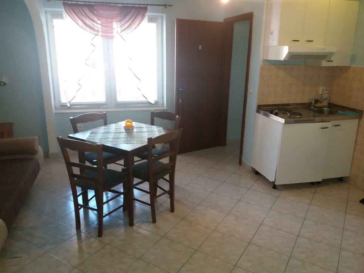 Apartmani Nina Crikvenica Extérieur photo