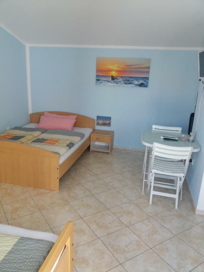 Apartmani Nina Crikvenica Extérieur photo