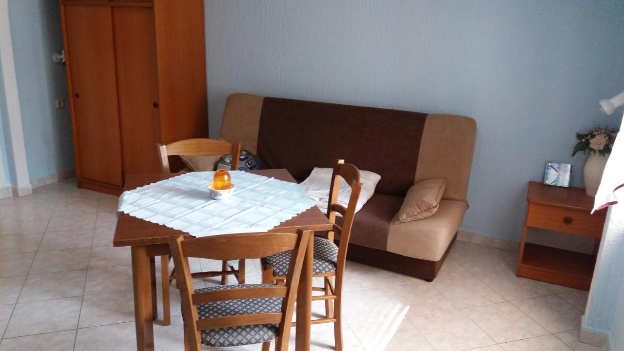 Apartmani Nina Crikvenica Extérieur photo